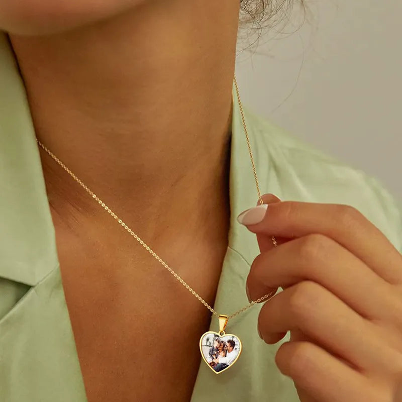 Personalized Heart Picture Necklace - Custom Photo Pendant - Photo Jewelry - Engraved Heart Necklace - Photo Necklace with Picture Inside - Valentine's Day Gift,Wedding gift